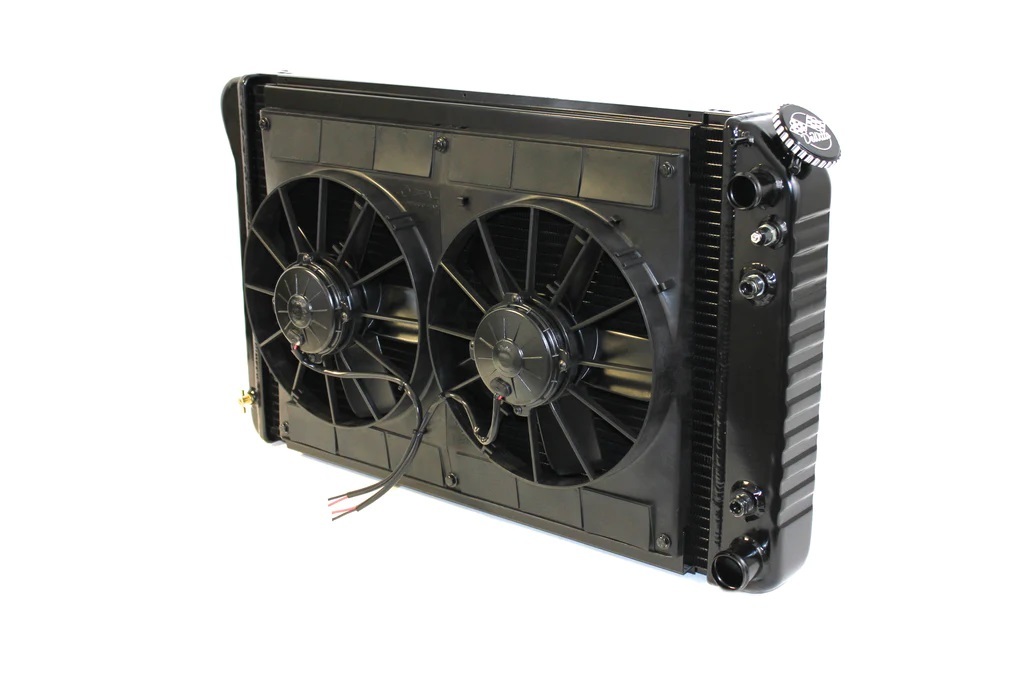 Radiator w/Fans Camaro LS 70-81 Auto Trans Blk DEW32-6239005A